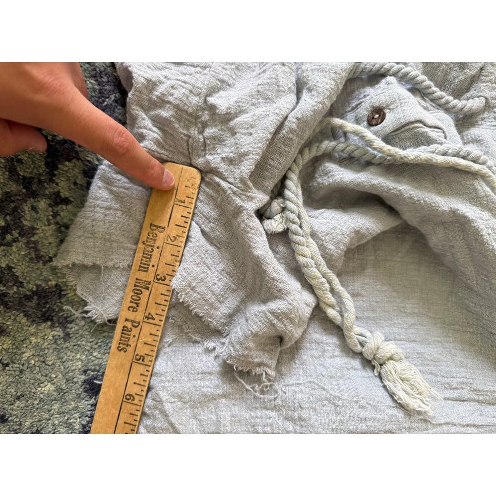 Pink Lily | Blue/Gray Gauzy Cotton Blend Button 1/2 V-Neck Frayed Hem Romper- M - Picture 11 of 11